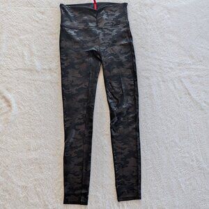 Spanx Faux Leather Legging - Black Camo - M